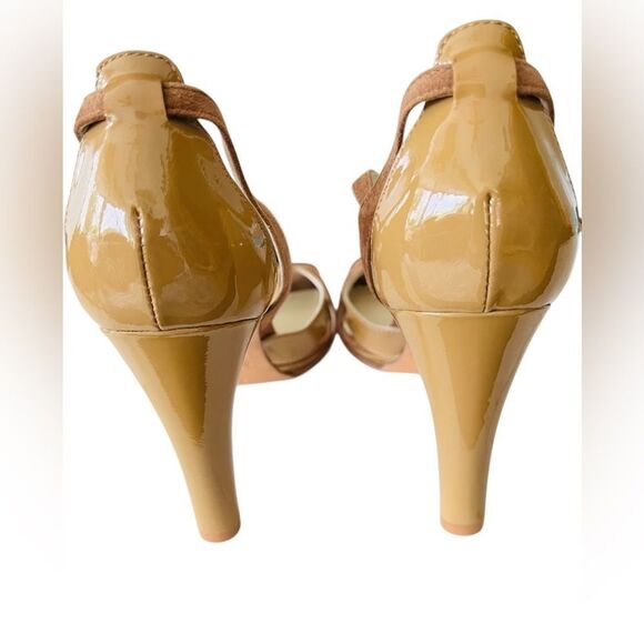 NWOT Brooks Brothers Scarpette leather peep toe shoes in Vernice Beige , size 8 - Picture 6 of 8